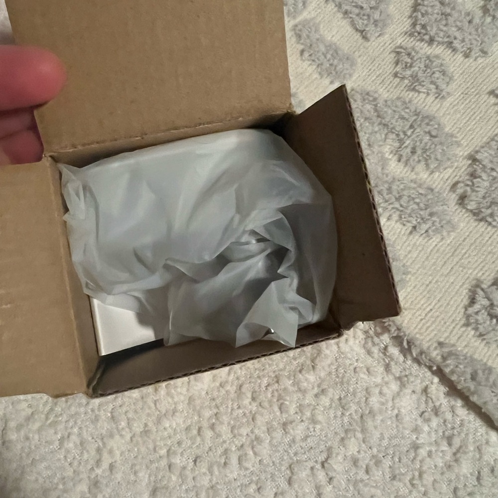 TESSAN Travel Adapter - Picture 2 of 4
